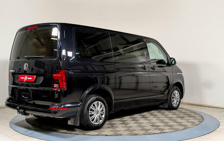 Volkswagen Caravelle T6 рестайлинг, 2021 год, 4 740 000 рублей, 8 фотография