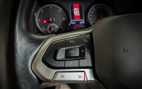 Volkswagen Caravelle T6 рестайлинг, 2021 год, 4 740 000 рублей, 17 фотография