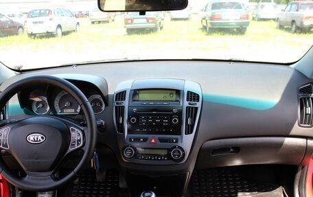 KIA cee'd I рестайлинг, 2008 год, 695 000 рублей, 11 фотография