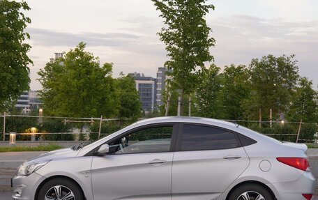 Hyundai Solaris II рестайлинг, 2015 год, 1 100 000 рублей, 5 фотография