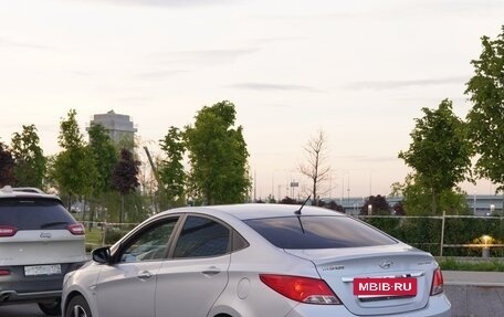 Hyundai Solaris II рестайлинг, 2015 год, 1 100 000 рублей, 4 фотография