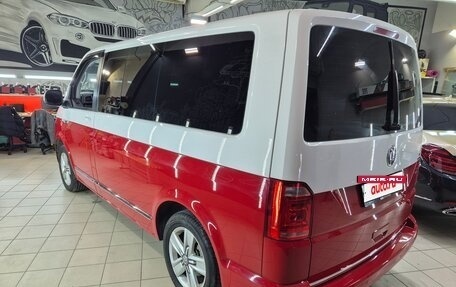 Volkswagen Multivan T6 рестайлинг, 2017 год, 4 975 000 рублей, 4 фотография