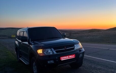 Mitsubishi Pajero III рестайлинг, 2000 год, 670 000 рублей, 1 фотография