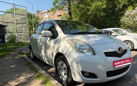 Toyota Vitz, 2010 год, 700 000 рублей, 3 фотография