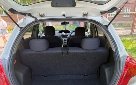 Toyota Vitz, 2010 год, 700 000 рублей, 6 фотография