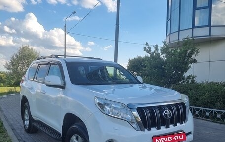 Toyota Land Cruiser Prado 150 рестайлинг 2, 2014 год, 2 820 000 рублей, 2 фотография