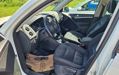 Volkswagen Tiguan I, 2015 год, 1 600 000 рублей, 6 фотография