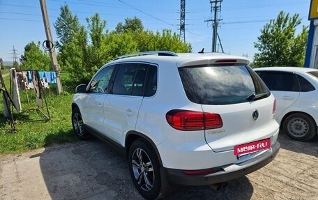 Volkswagen Tiguan I, 2015 год, 1 600 000 рублей, 5 фотография