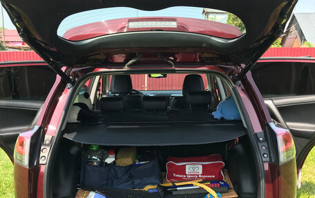 Toyota RAV4, 2017 год, 3 100 000 рублей, 15 фотография