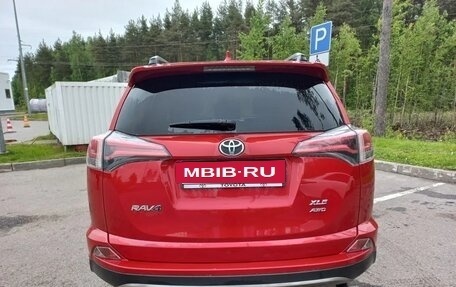 Toyota RAV4, 2017 год, 3 200 000 рублей, 3 фотография