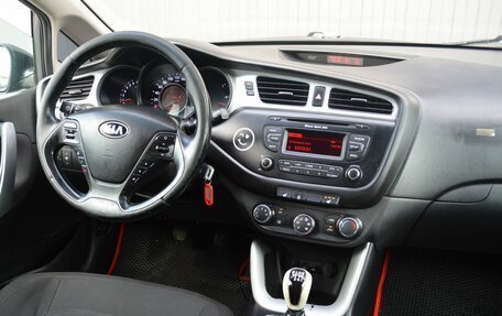 KIA cee'd III, 2014 год, 719 888 рублей, 12 фотография