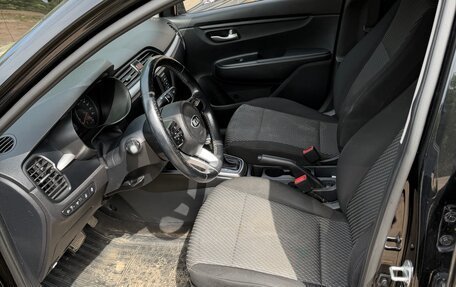 KIA Rio IV, 2019 год, 1 240 000 рублей, 6 фотография