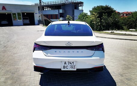 Hyundai Elantra, 2021 год, 2 150 000 рублей, 4 фотография