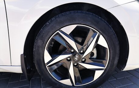 Hyundai Elantra, 2021 год, 2 150 000 рублей, 18 фотография