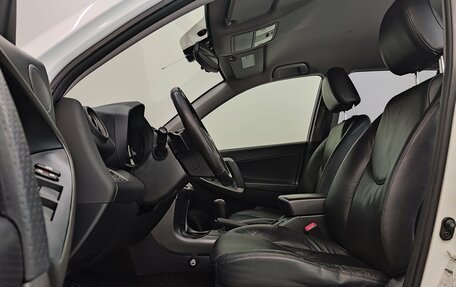 Toyota RAV4, 2010 год, 1 550 000 рублей, 14 фотография