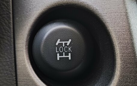 Toyota RAV4, 2010 год, 1 550 000 рублей, 27 фотография