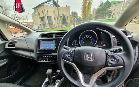 Honda Fit III, 2019 год, 1 280 000 рублей, 10 фотография