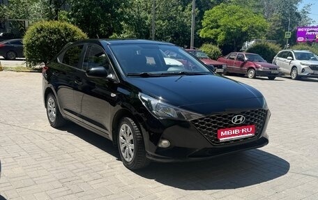 Hyundai Solaris II рестайлинг, 2020 год, 1 150 000 рублей, 1 фотография