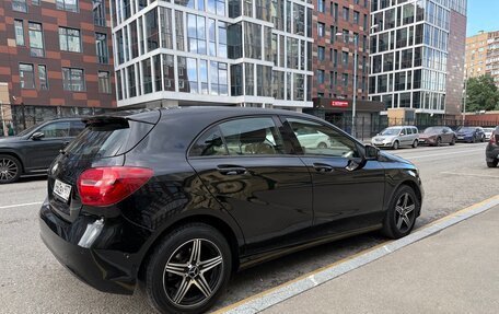 Mercedes-Benz A-Класс, 2017 год, 1 850 000 рублей, 5 фотография