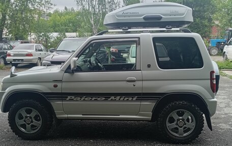 Mitsubishi Pajero Mini II, 2010 год, 1 000 000 рублей, 2 фотография