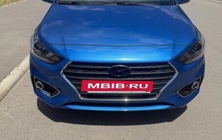 Hyundai Solaris II рестайлинг, 2018 год, 945 000 рублей, 2 фотография