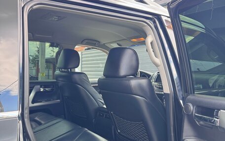 Toyota Land Cruiser 200, 2014 год, 4 300 000 рублей, 17 фотография