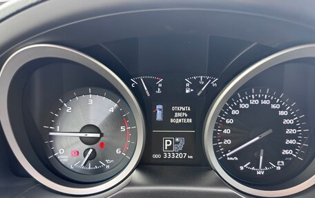 Toyota Land Cruiser 200, 2014 год, 4 300 000 рублей, 20 фотография