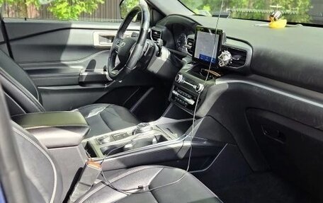 Ford Explorer VI, 2019 год, 3 700 000 рублей, 9 фотография
