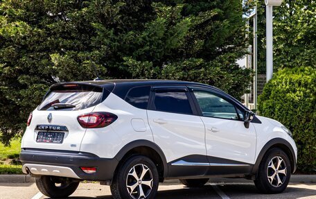 Renault Kaptur I рестайлинг, 2021 год, 1 895 000 рублей, 6 фотография