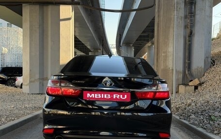 Toyota Camry, 2017 год, 2 580 000 рублей, 5 фотография