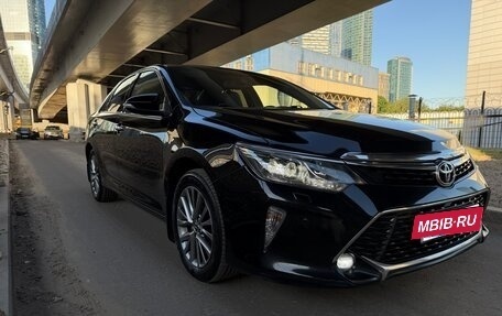 Toyota Camry, 2017 год, 2 580 000 рублей, 7 фотография