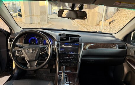 Toyota Camry, 2017 год, 2 580 000 рублей, 18 фотография