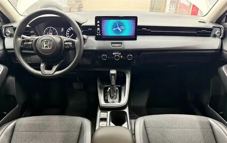 Honda Vezel, 2023 год, 1 885 000 рублей, 6 фотография