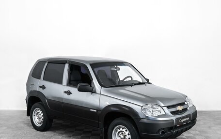 Chevrolet Niva I рестайлинг, 2011 год, 871 000 рублей, 2 фотография