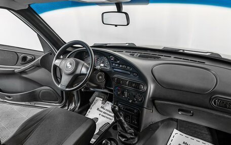 Chevrolet Niva I рестайлинг, 2011 год, 871 000 рублей, 8 фотография