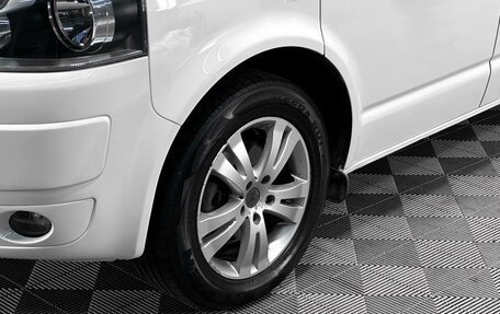 Volkswagen Caravelle T5, 2014 год, 2 905 000 рублей, 15 фотография
