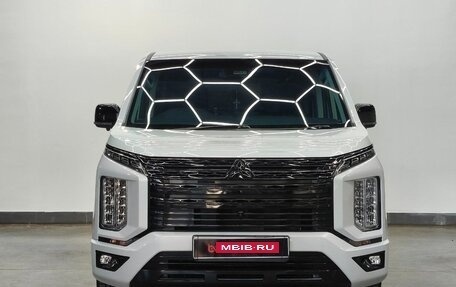 Mitsubishi Delica D:5 I, 2022 год, 4 150 000 рублей, 3 фотография