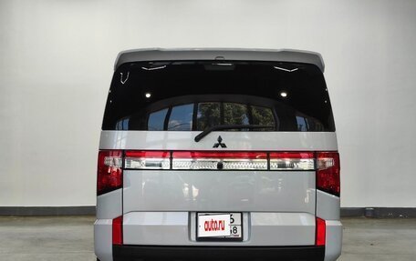 Mitsubishi Delica D:5 I, 2022 год, 4 150 000 рублей, 7 фотография