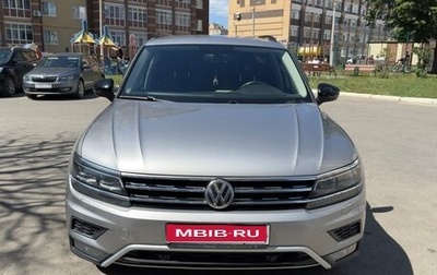 Volkswagen Tiguan II, 2018 год, 2 620 000 рублей, 1 фотография