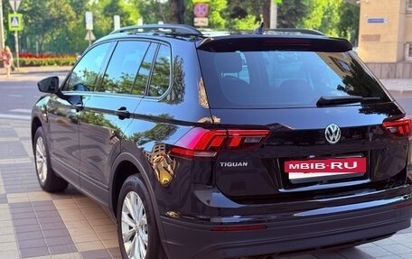 Volkswagen Tiguan II, 2019 год, 2 280 000 рублей, 9 фотография
