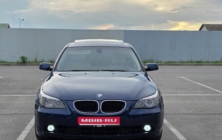 BMW 5 серия, 2004 год, 860 000 рублей, 1 фотография