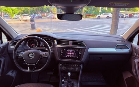 Volkswagen Tiguan II, 2019 год, 2 280 000 рублей, 18 фотография