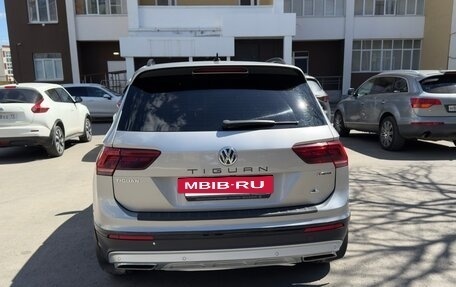 Volkswagen Tiguan II, 2018 год, 2 620 000 рублей, 5 фотография