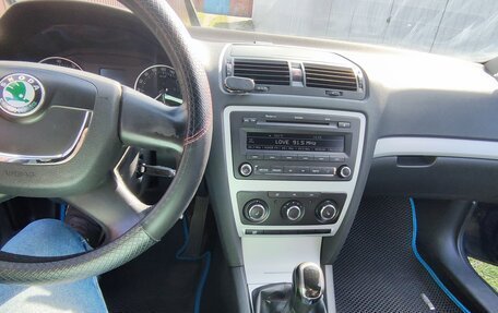 Skoda Octavia, 2011 год, 599 999 рублей, 3 фотография
