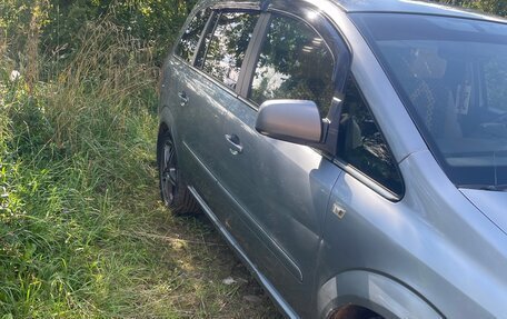 Opel Zafira B, 2011 год, 700 000 рублей, 4 фотография