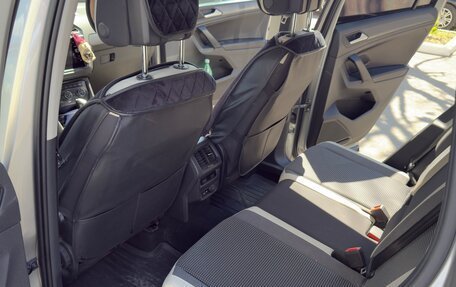 Volkswagen Tiguan II, 2018 год, 2 620 000 рублей, 14 фотография