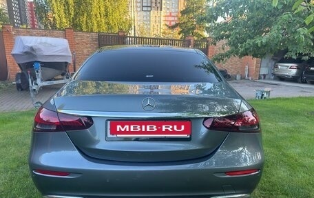Mercedes-Benz E-Класс, 2022 год, 6 500 000 рублей, 8 фотография
