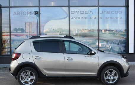 Renault Sandero II рестайлинг, 2020 год, 1 100 000 рублей, 4 фотография