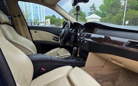 BMW 5 серия, 2004 год, 860 000 рублей, 15 фотография