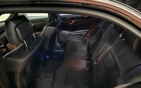 Mercedes-Benz E-Класс, 2014 год, 2 300 000 рублей, 4 фотография